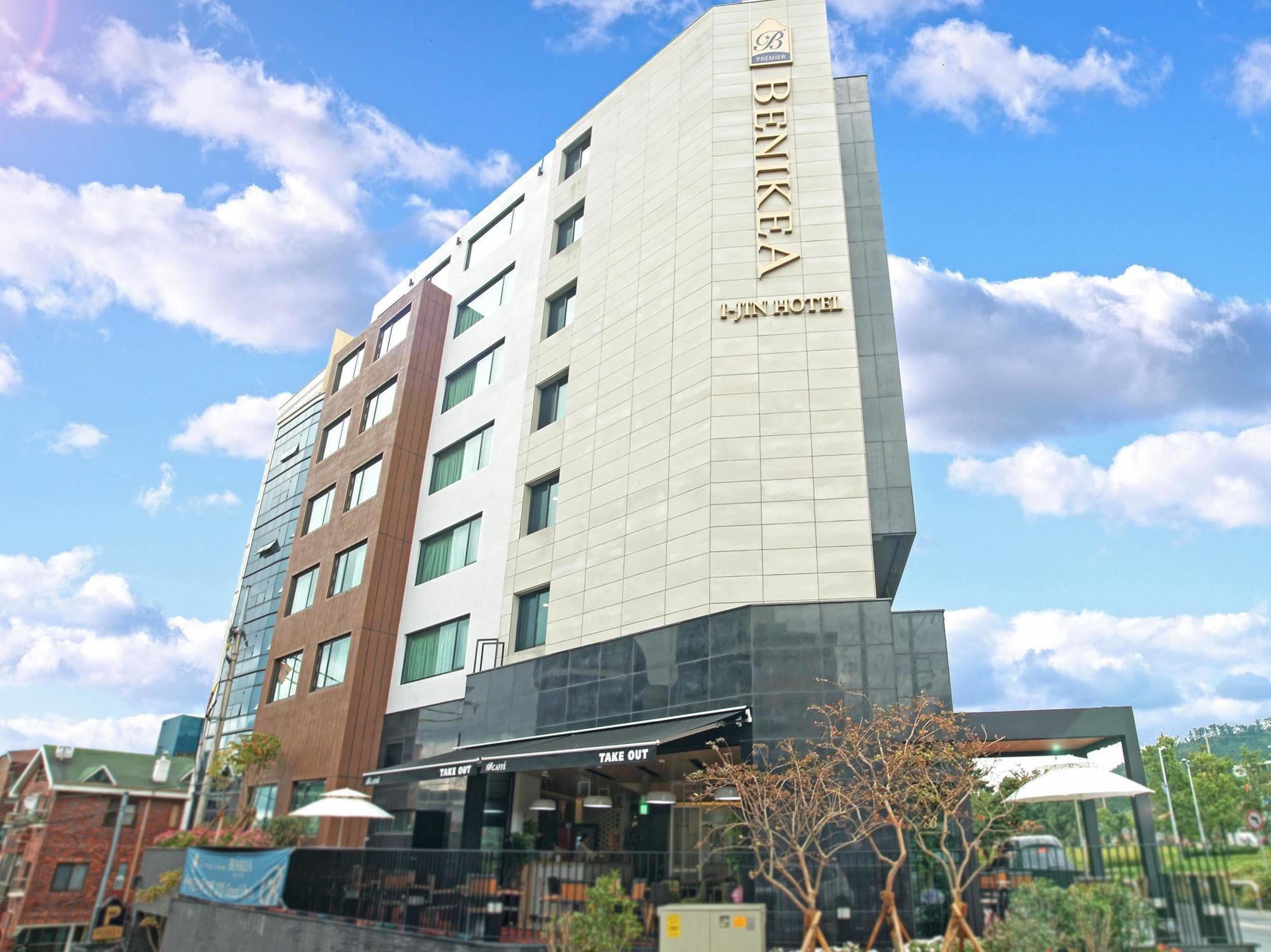 I-Jin Hotel Jeju Exteriör bild